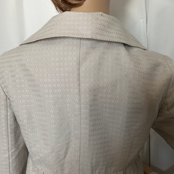 NWT Kalé Bob Front Buttons & Hooks Closure Light Gray Dress Coat Size XS - Picture 8 of 10